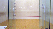 voor renovatie van squashbaan